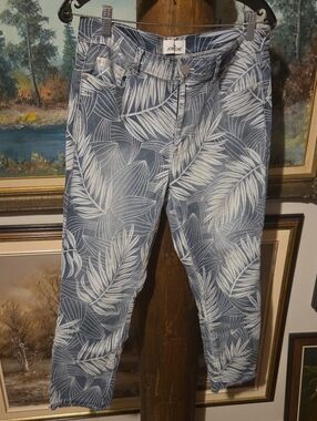Jordache Blue Palm-Print Cropped Jeans